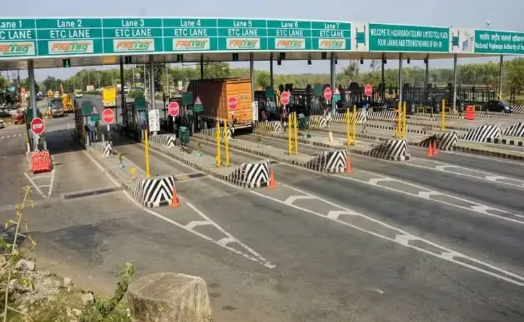 No Toll Fee For Light Weight Vehicles in Mumbai Says Eknath Shinde