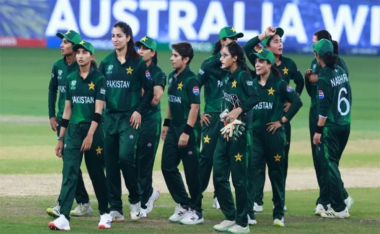 Womens T20 World Cup 2024: New Zealand Sets 111 Runs Target For Pakistan