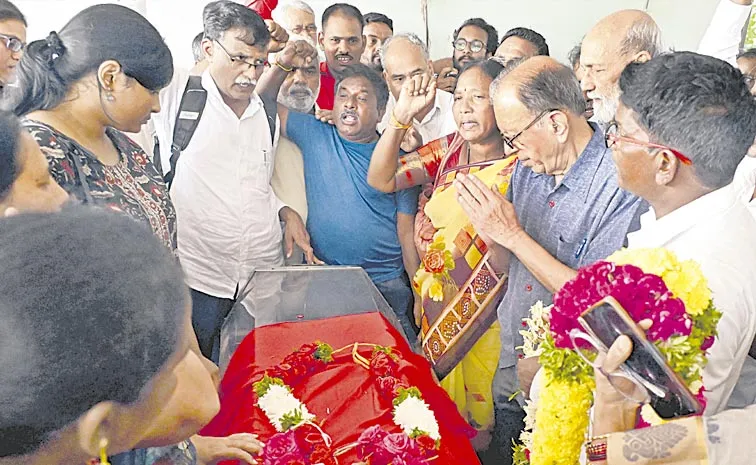 Prof Saibaba Family To Donate His Body To Gandhi Hospital