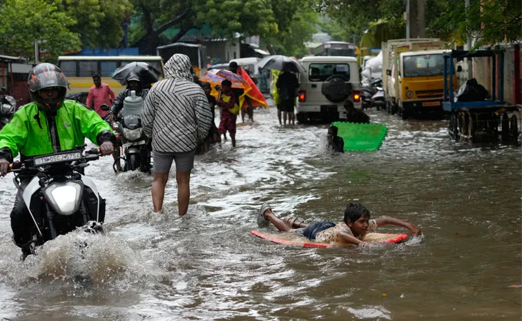 rai updates: Schools colleges shut in Chennai Bengaluru showers likely in Kerala