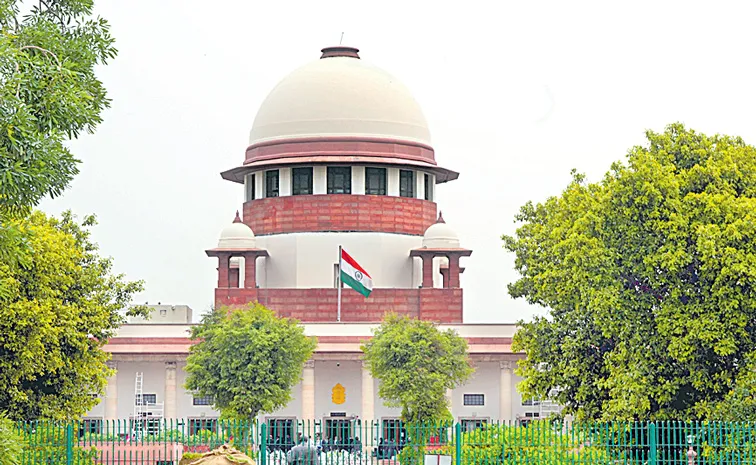 Supreme Court raps Punjab, Haryana governments over non-compliance, summons