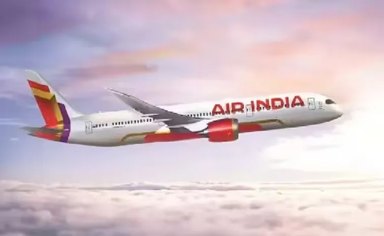 Air India AI129 Flight From Mumbai to London Declares Emergency Over Bomb Threat