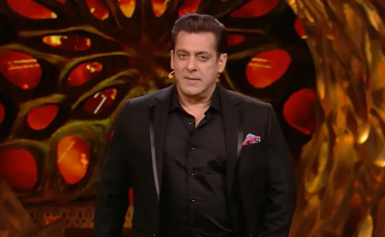 Salman Khan Enters Bigg Boss Amid Threat Time