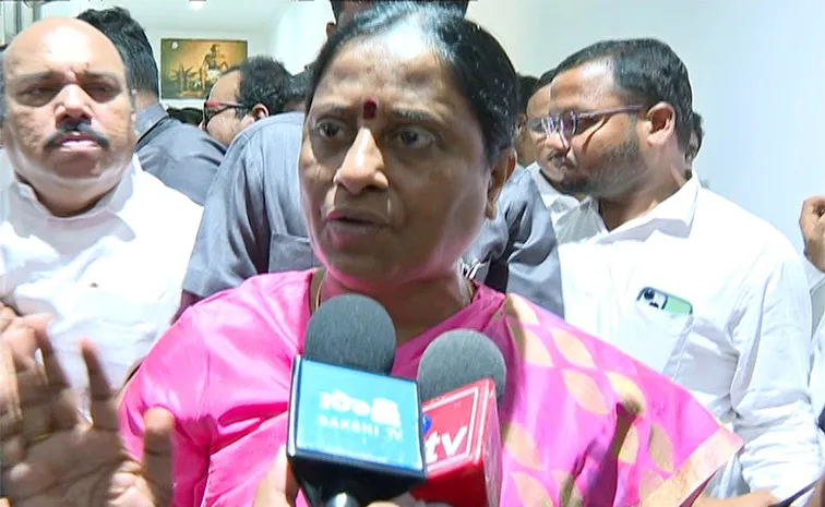 Minister Konda Surekha Slams Ktr