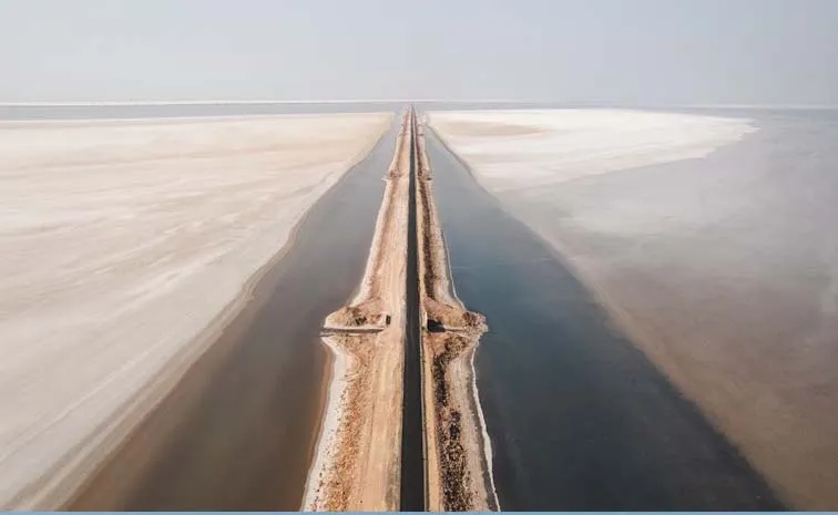 Single Lane Highway The Road To Heaven Located In Kutch gujGujarat