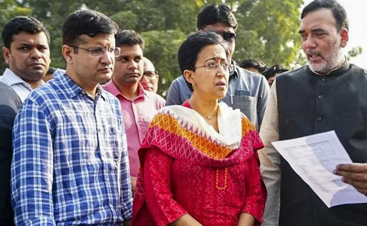 Delhi Cm Atishi Comments On Delhi Pollution