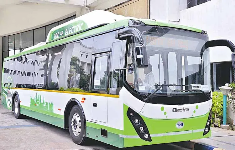 Electric buses between Hyderabad and Warangal