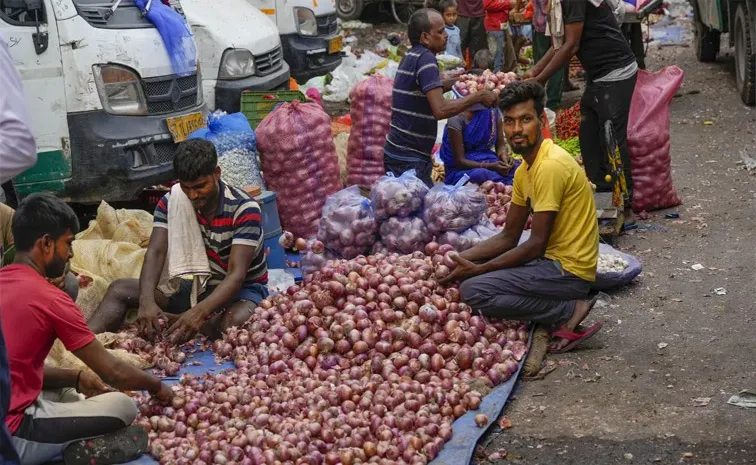 Onions Will Be Available at Rs 35 kg