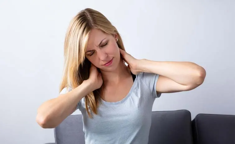 Torticollis Or Wry Neck: Causes Symptoms And Prevention