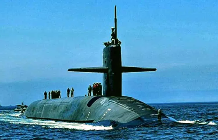 A nuclear submarine in the Indian weapon collection