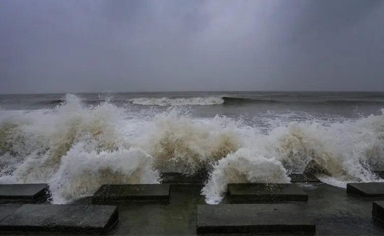 Cyclone Dana Crosses Odisha Coast Near Bhitarkanika Habalikhati Nature Camp