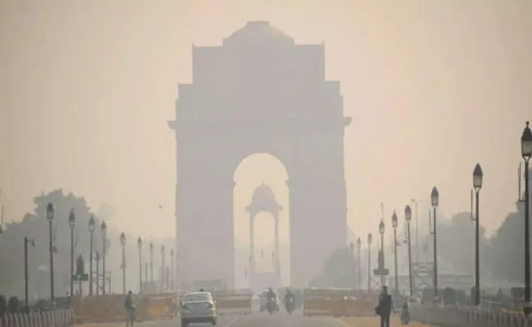 Delhi Air Pollution: AQI Slips Into Very Poor