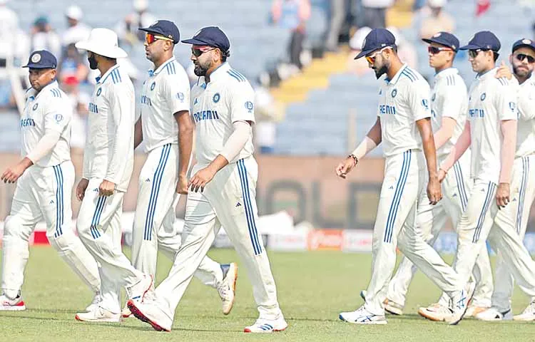 Team India is struggling to score runs on the Pune pitch