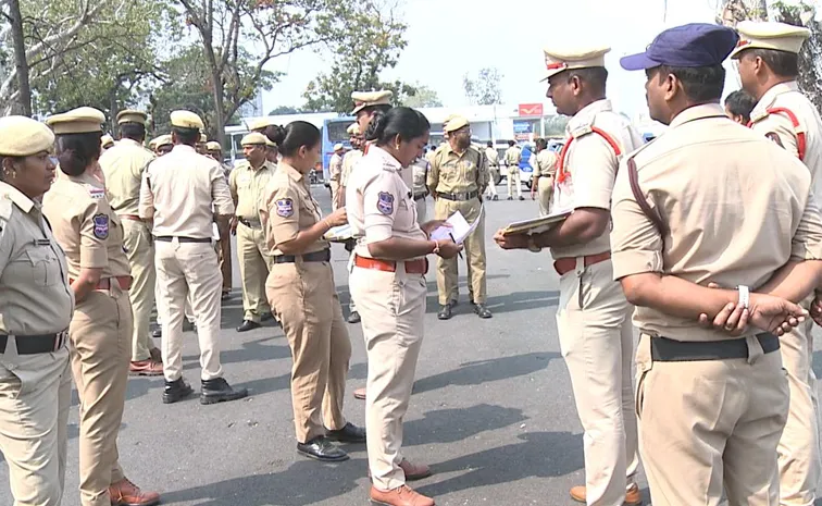 Tension at Telangana Secretariat Police battalion