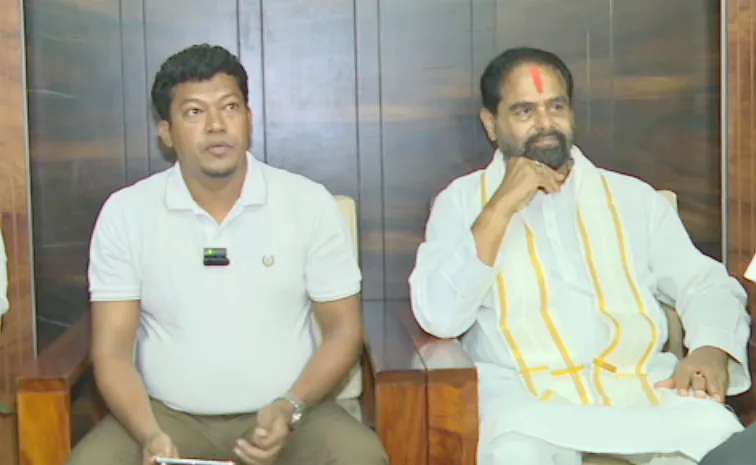 Ysrcp Senior Leaders Seediri Appala Raju Tammineni Seetaram Krishnadas Pressmeet