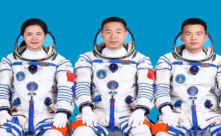 China Launches Three Astronauts to Tiangong Space Station