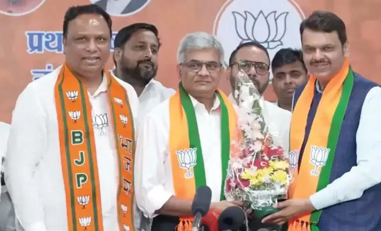 Mumbai: Congress veteran leader joins BJP ahead of state polls