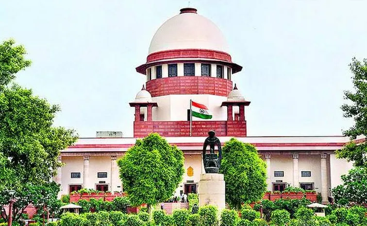 sc says govt cannot filing criminal cases against journalists