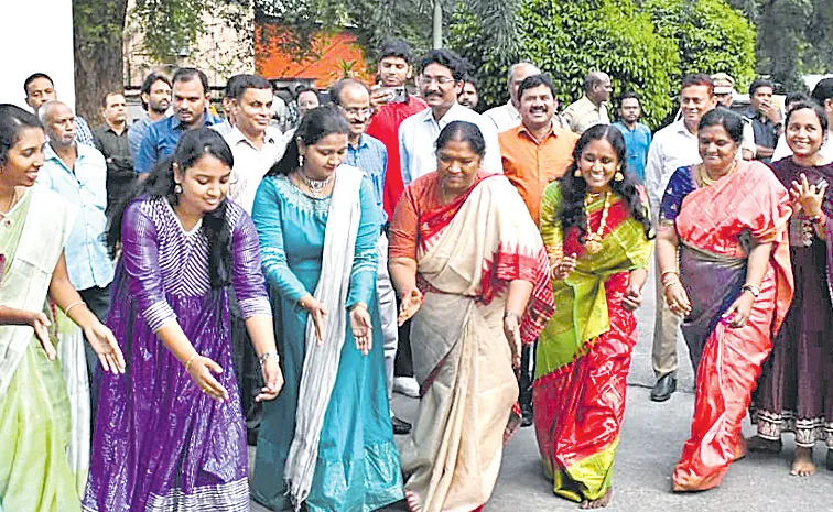 Bathukamma Celebrations At secretariat Of Telangana