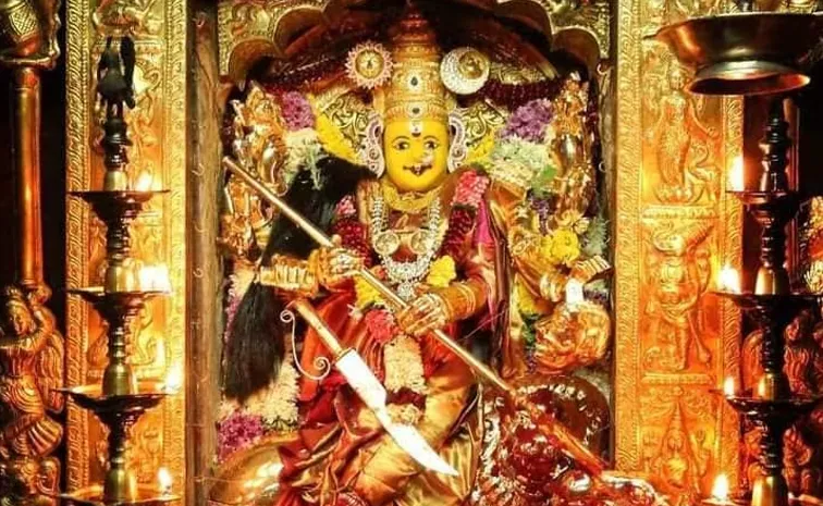 Dussehra 2024: Navaratri 5th Day Mahachandi Devi Alankaram