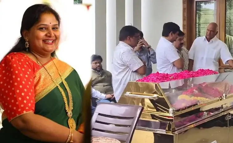 Rajendra Prasad Daughter Gayatri Last Rites