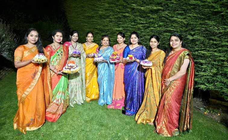 dussehra 2024 Bathukamma Grand  celebrations in Scotland