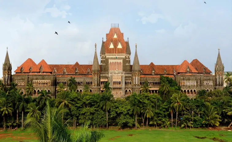 Bombay High Court On Recording Conversation in Police Station