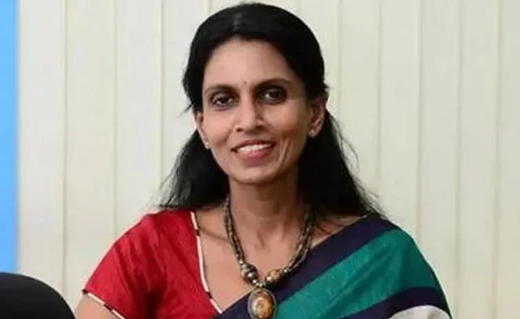 Kerala first woman IPS officer R Sreelekha joins BJP