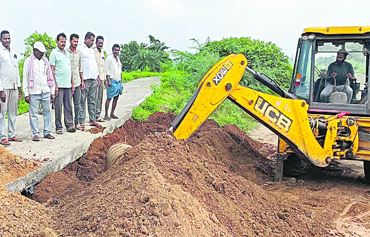 Repairs to Mutyalamma Kunta embankment