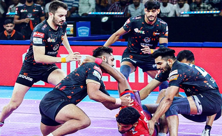 PKL 11 U Mumba Beat UP Hattrick Win Haryana Steelers Beat Gujarat