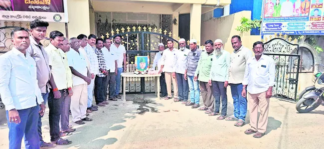 బహుభాషా కోవిదుడు ఆజాద్‌ 