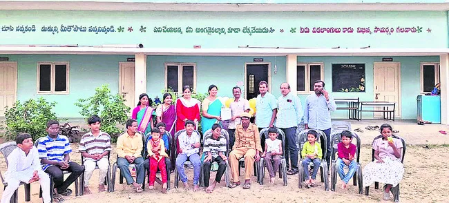 ఉద్యోగుల సహకారంతోనే సామాజిక సేవ