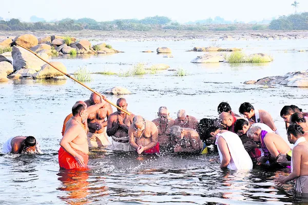 శ్రీమఠంలో కార్తీక త్రయోదశి