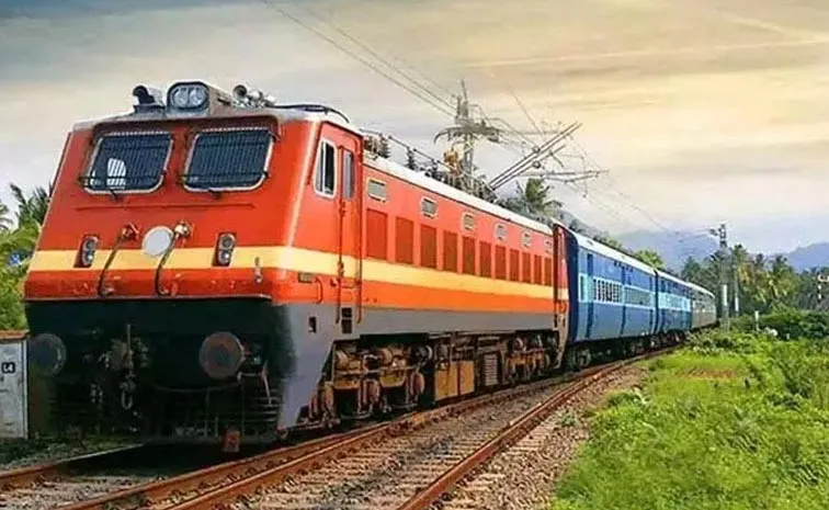 8 Special Trains From Telugu States To Sabarimala