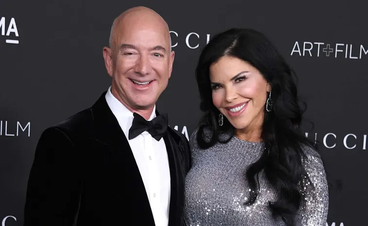 Jeff Bezos and Lauren Sanchez Planning To Wedding Christmas