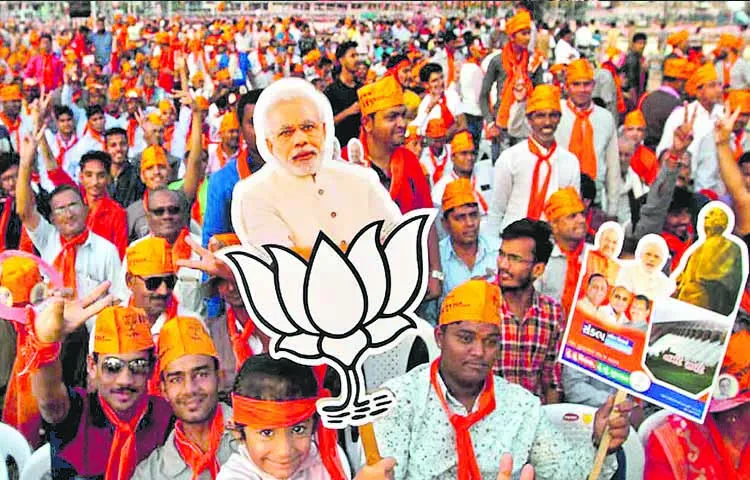 Prime Minister Narendra Modi campaigning for the Maharashtra Assembly Elections