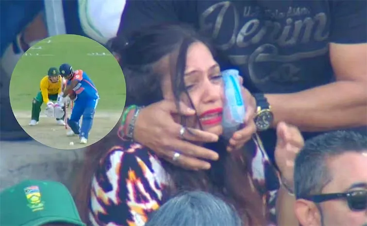 Sanju Samson's Brutal Six Hits A Girl On Face