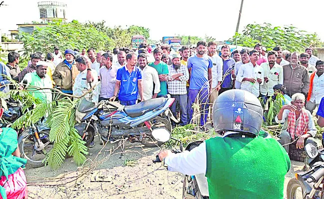 సిరూర్‌, దౌల్తాబాద్‌ గ్రామస్తుల ఆందోళన 