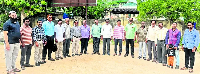 అనాలోచిత నిర్ణయాలతో ఉపాధ్యాయులకు నష్టం