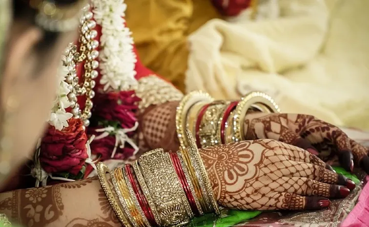 Indian Girl Calls Off Marriage After Mother-In-Law Denies Her Demand Of Bringing Her Pet Dog