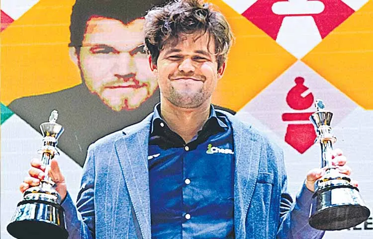 Magnus Carlsen wins Tata Steel Chess India Blitz tournament