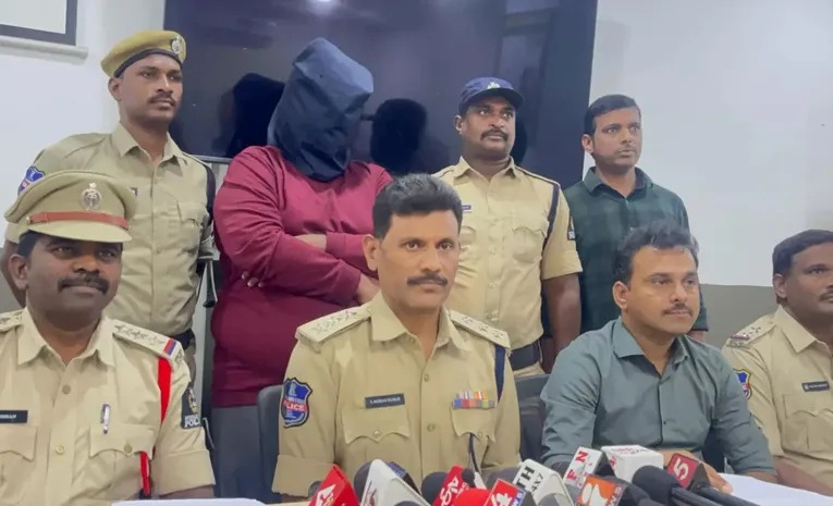 Cyber Fraudster Who Duped 200 OLX Sellers Arrested in Hyderabad