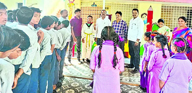 జాతీయస్థాయి తైక్వాండో పోటీలకు ఎంపిక 