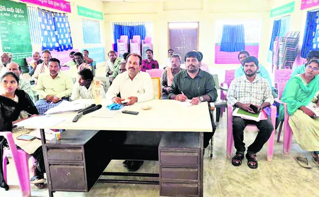 పంట కొయ్యలను తగులబెట్టొద్దు : డీఏఓ 