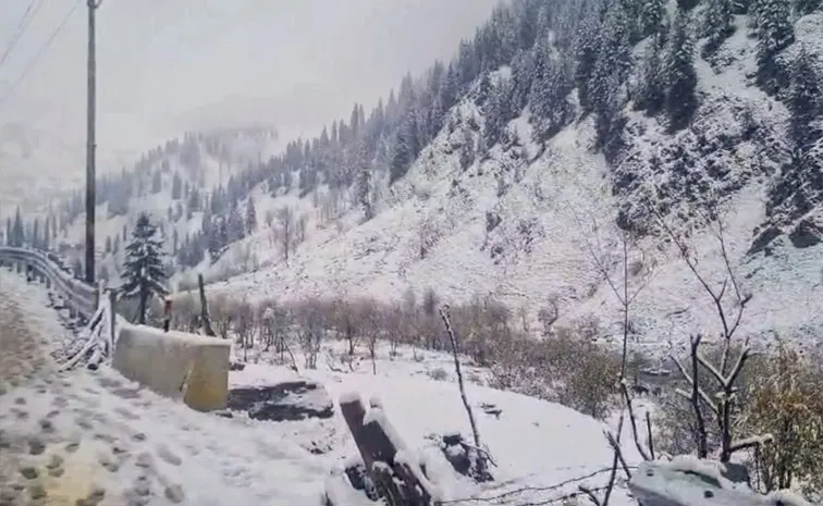 Winter in Jammu and Kashmir Temperature Dropped Below Zero