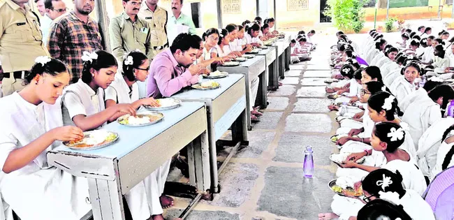 అన్నం.. ఇంత అధ్వానమా! 