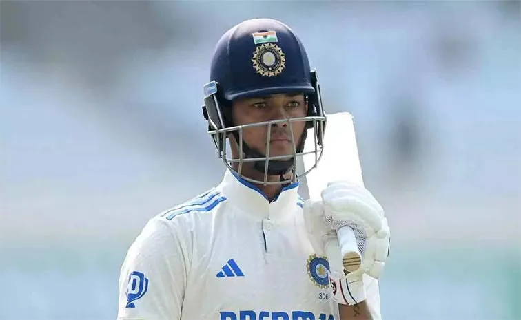 YASHASVI JAISWAL IS THE FIRST ASIAN BATTER IN HISTORY TO CONVERT ALL OF HIS FIRST 4 TEST HUNDREDS INTO 150