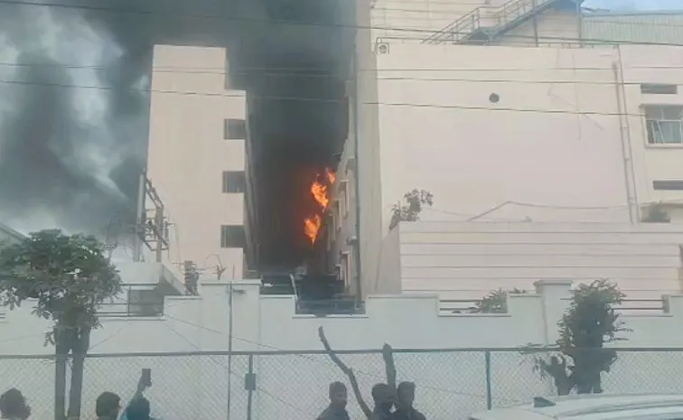 Fire Accident At Jeedimetla Plastic Industries