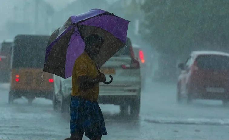 Red Alert For Rain In TamilNadu Puducherry Today