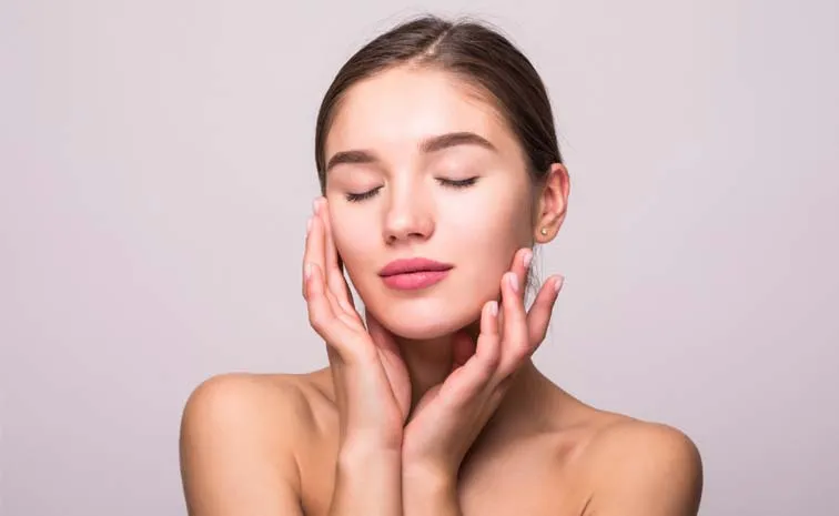 Face Yoga: Celebritys Secret To A Sculpted Jawline